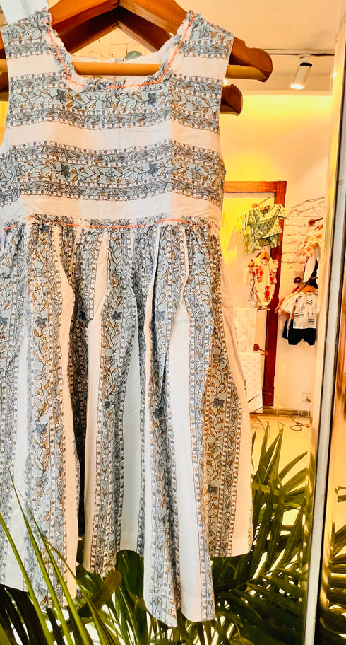 Summer Girls Dress Blue Flowers